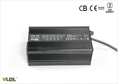 170 * 90 * 63 MM 4A 60V شارژر باتری خودکار 4 مرحله حداکثر 73.5V برای SLA باتری
