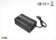72V 6A HV شارژر باتری 2.5 کیلوگرم برای بسته بندی باتری LiFePO4 با کیف نقره ای