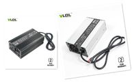 شارژر اتوماتیک باتری لیتیوم 58.4V 8A شارژ هوشمند برای باطری LiFePO4 2.5KG وزن سبک